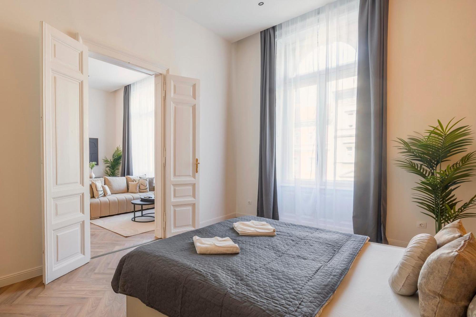 בודפשט Exclusive Central 3Bedrm Stylish Residence By Prestige Homes מראה חיצוני תמונה